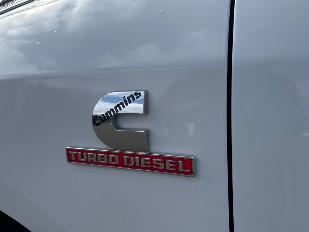 2022 Ram 3500 Big Horn in Sussex, New Brunswick - 11 - w1024h768px