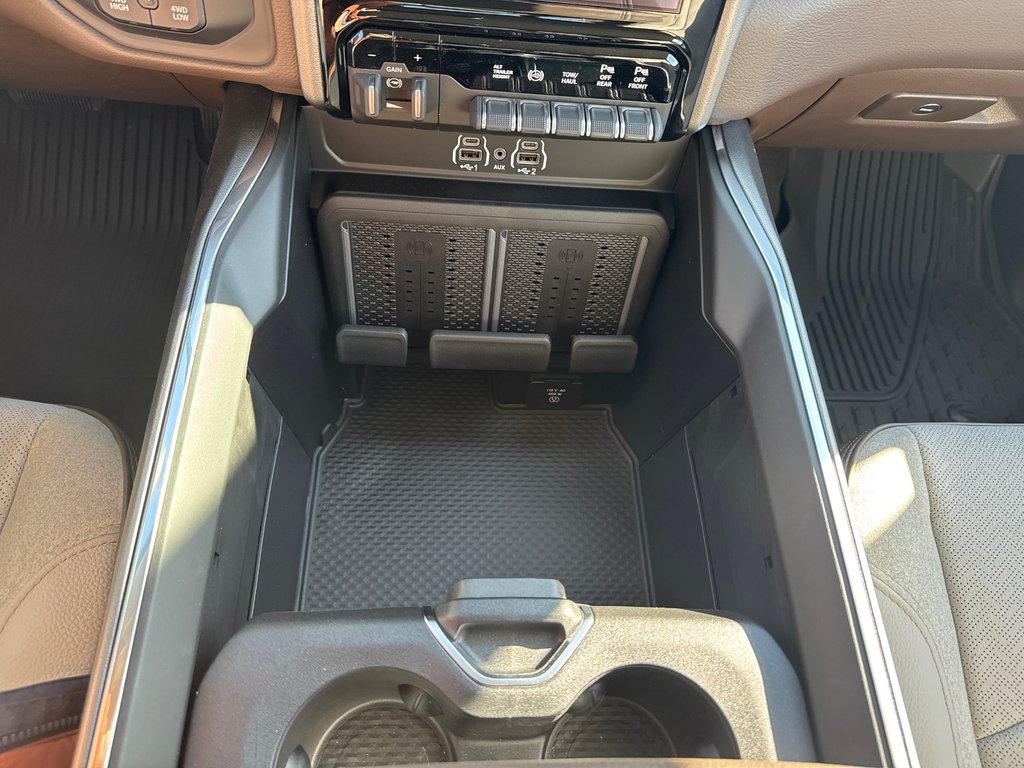 2026 Ram 3500 Laramie 4x4 in Sussex, New Brunswick - 45 - w1024h768px