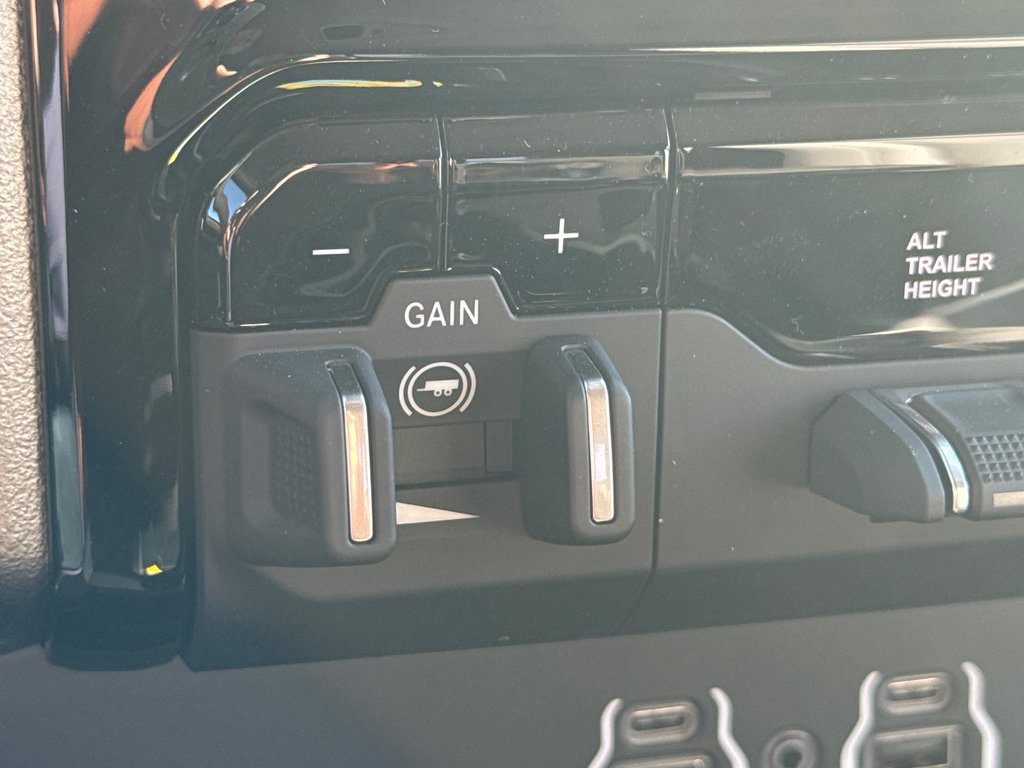 2026 Ram 3500 Laramie 4x4 in Sussex, New Brunswick - 40 - w1024h768px