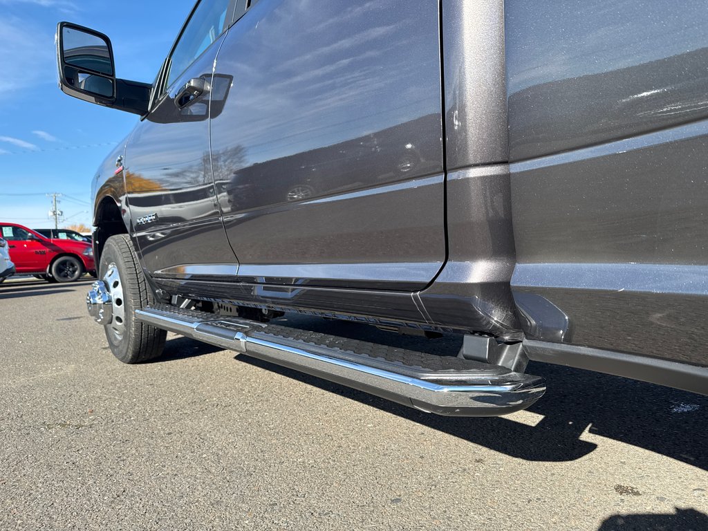 2026 Ram 3500 Laramie 4x4 in Sussex, New Brunswick - 17 - w1024h768px