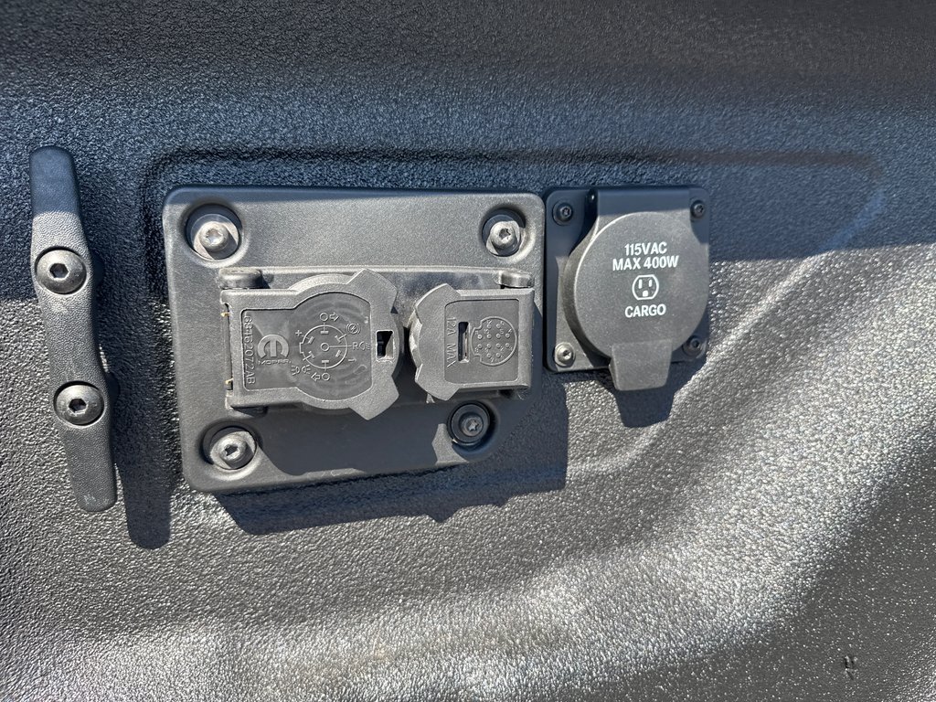 2026 Ram 3500 LARAMIE in Sussex, New Brunswick - 8 - w1024h768px