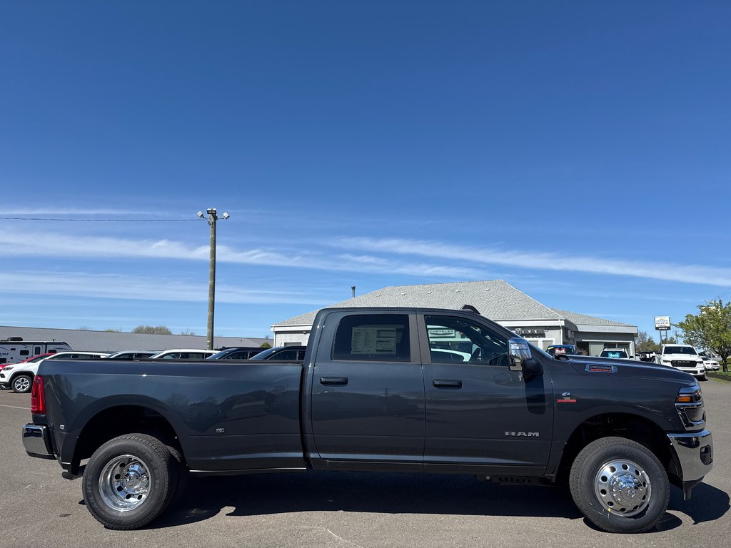 2026 Ram 3500 LARAMIE in Sussex, New Brunswick - 10 - w1024h768px