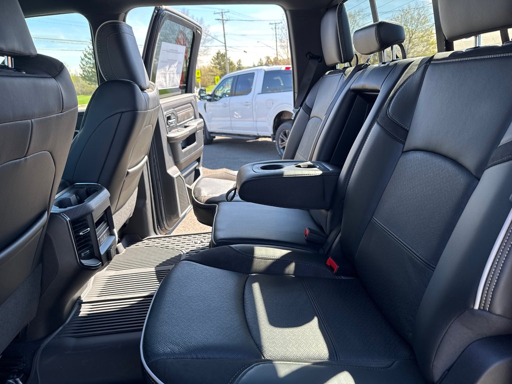 2026 Ram 3500 LARAMIE in Sussex, New Brunswick - 47 - w1024h768px