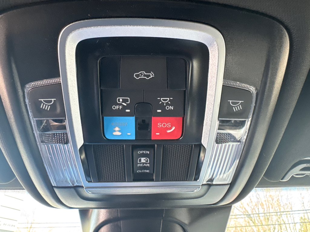 2026 Ram 3500 LARAMIE in Sussex, New Brunswick - 34 - w1024h768px