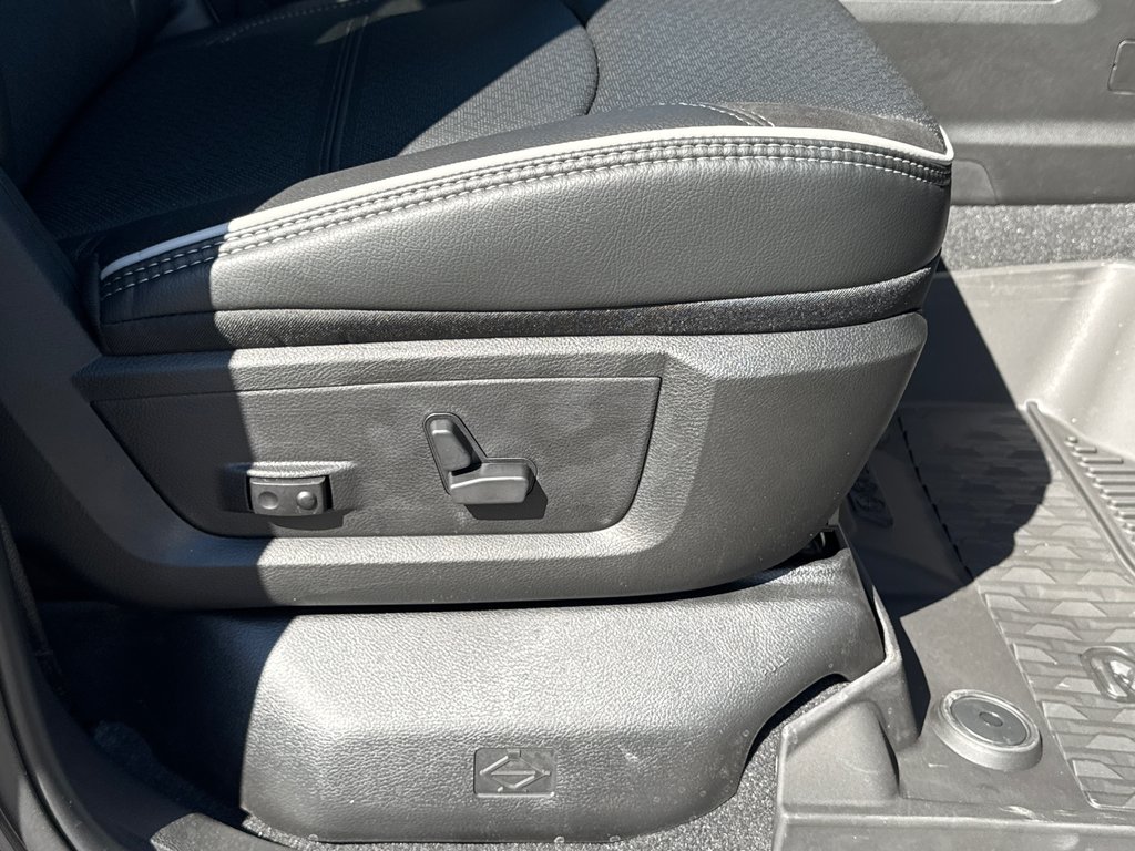 2026 Ram 3500 LARAMIE in Sussex, New Brunswick - 25 - w1024h768px