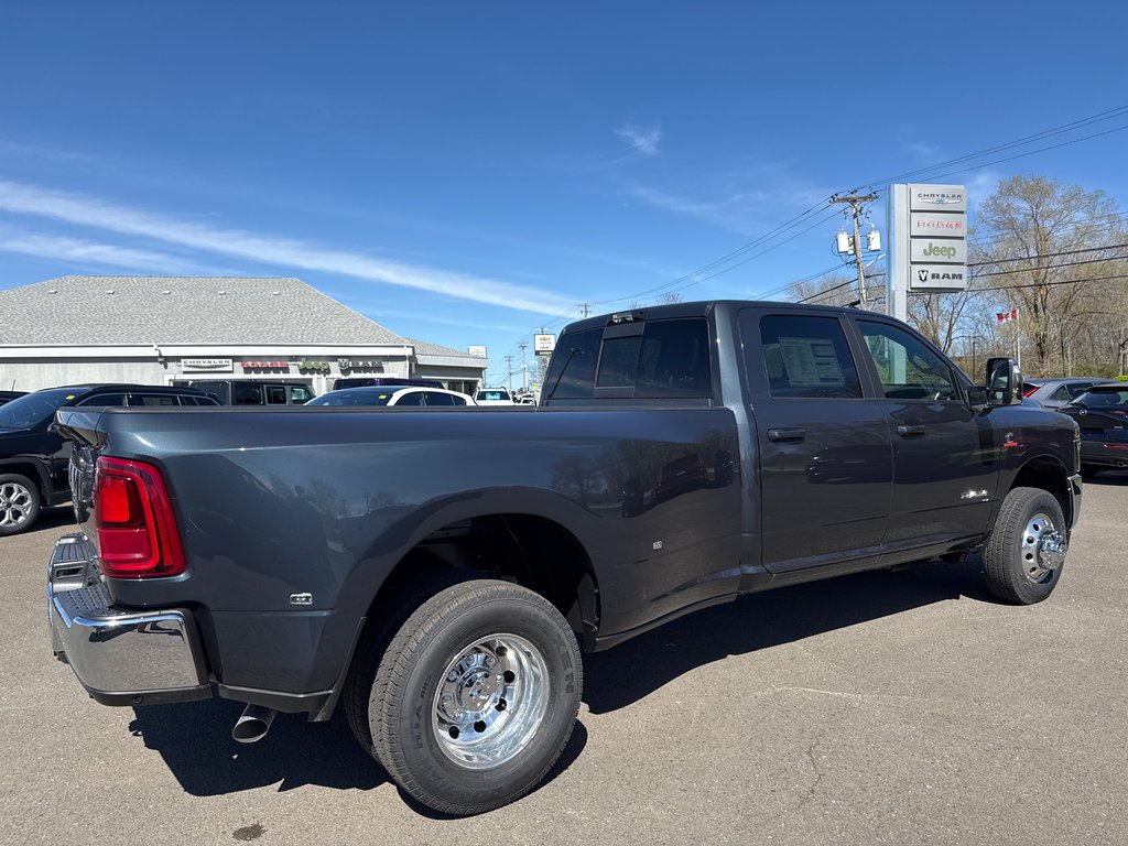 2026 Ram 3500 LARAMIE in Sussex, New Brunswick - 9 - w1024h768px