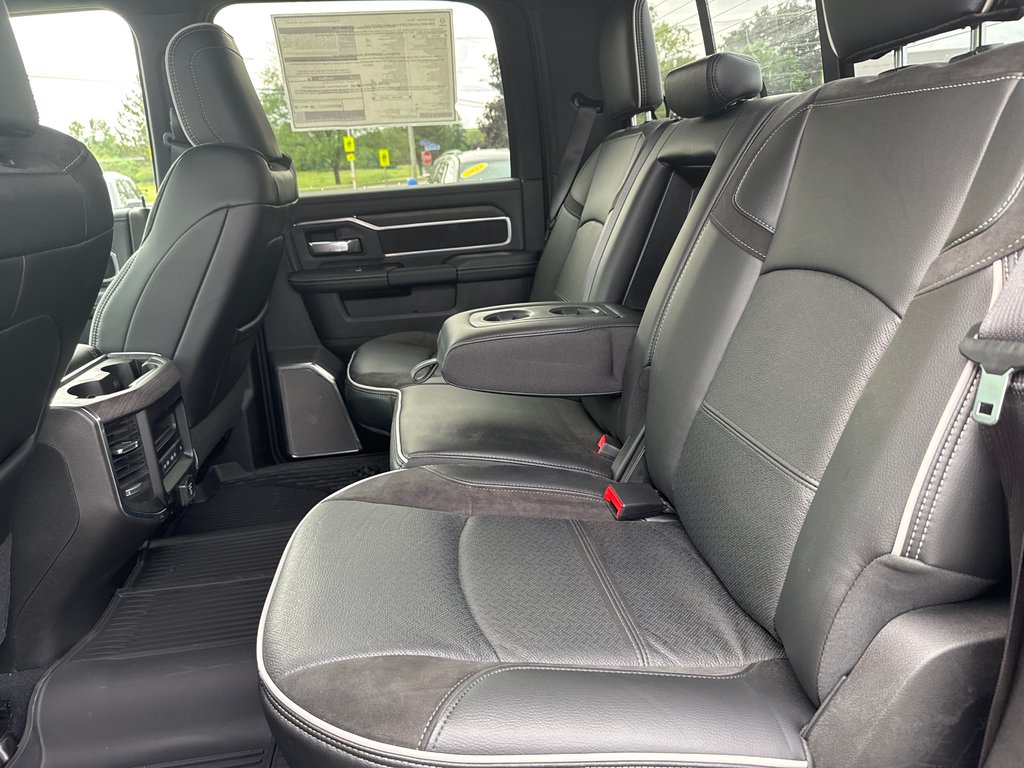 Ram 3500 LARAMIE 2026 à Sussex, Nouveau-Brunswick - 37 - w1024h768px