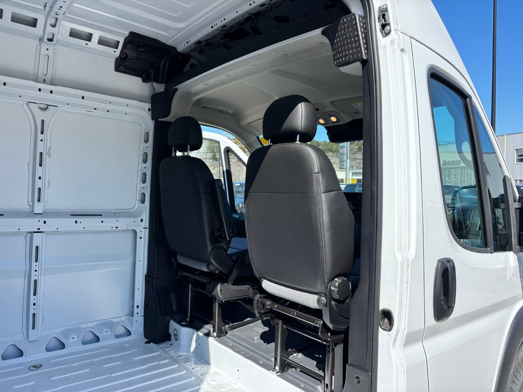Ram Promaster Cargo Van 2500 TRADESMAN W/ PASS SEAT 2026 à Saint John, Nouveau-Brunswick - 10 - w1024h768px