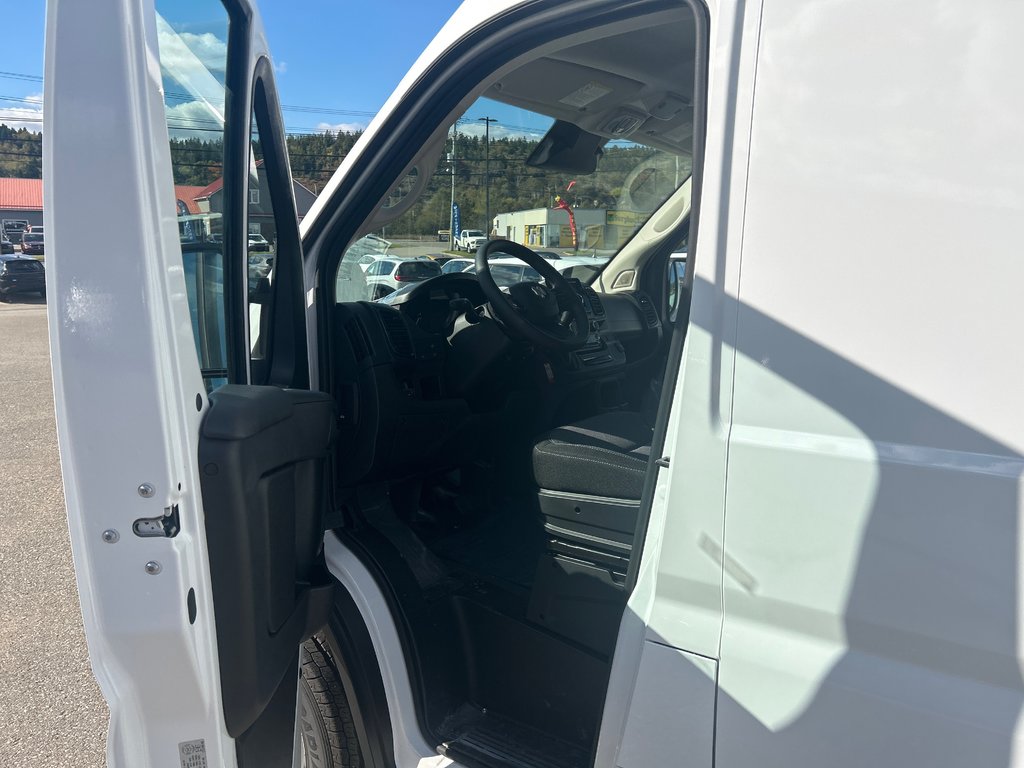 2025  PROMASTER CARGO VAN 3500 TRADESMAN W/ PASS SEAT in Saint John, New Brunswick - 8 - w1024h768px