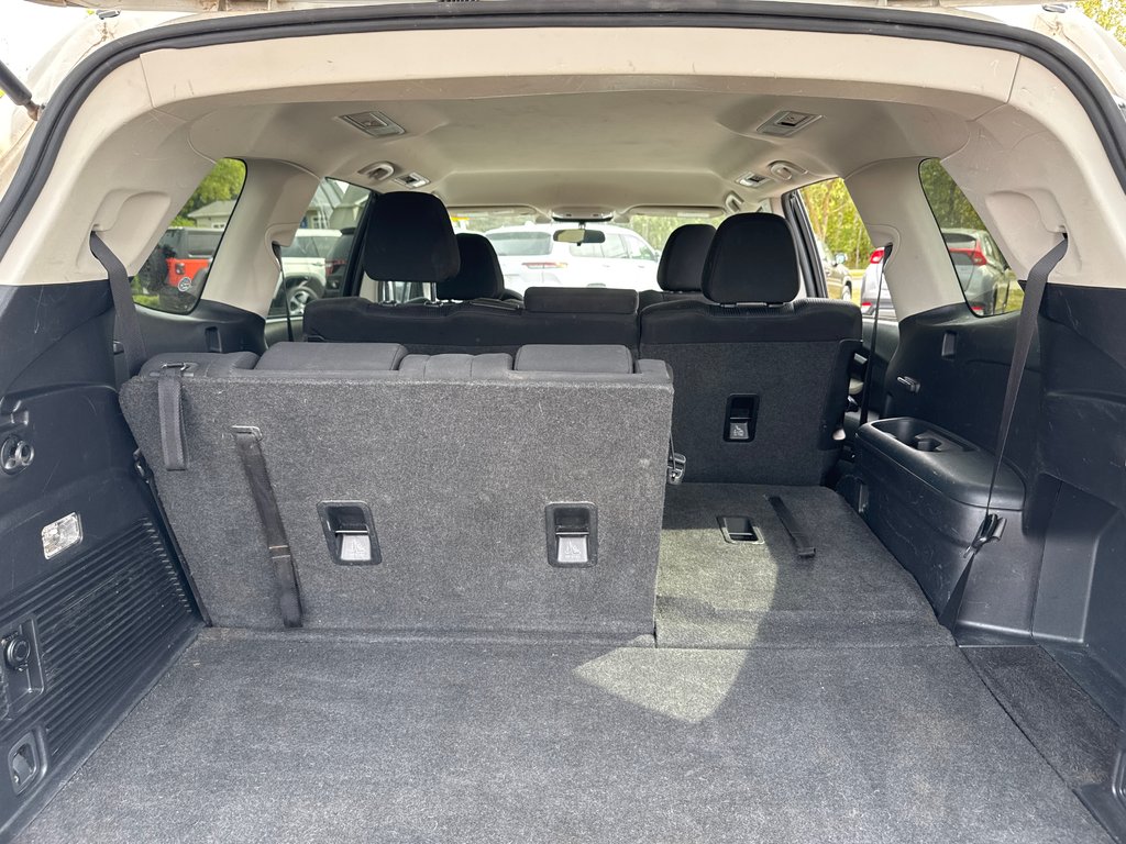 2021 Subaru ASCENT Premium in Sussex, New Brunswick - 35 - w1024h768px