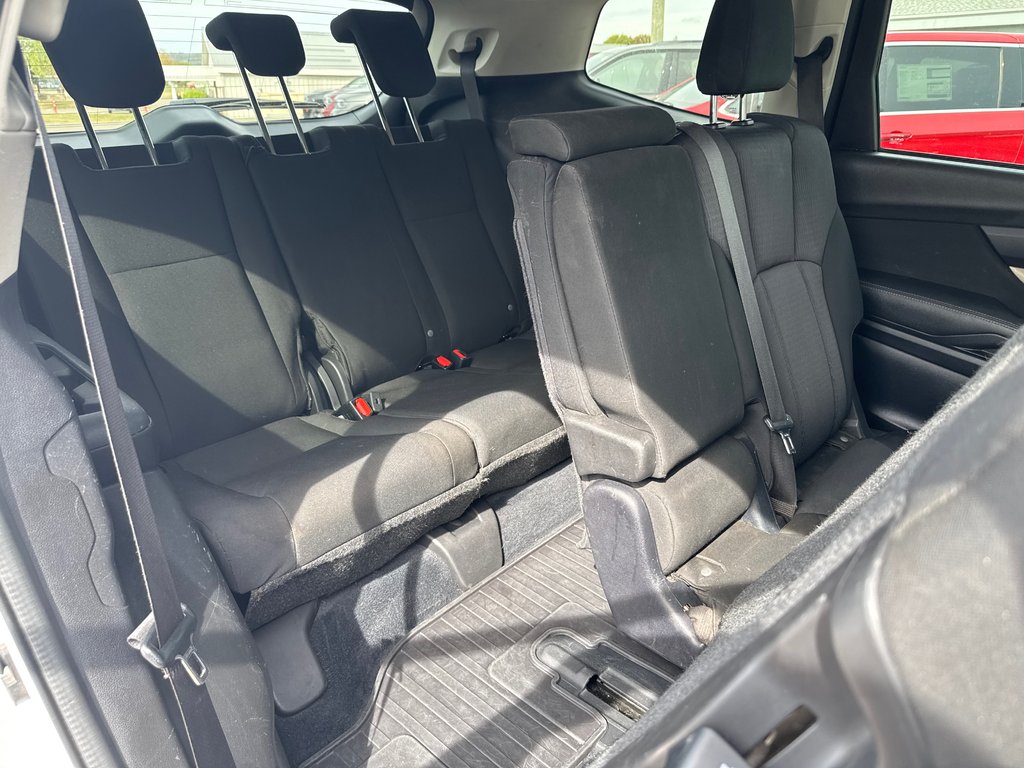 2021 Subaru ASCENT Premium in Sussex, New Brunswick - 32 - w1024h768px