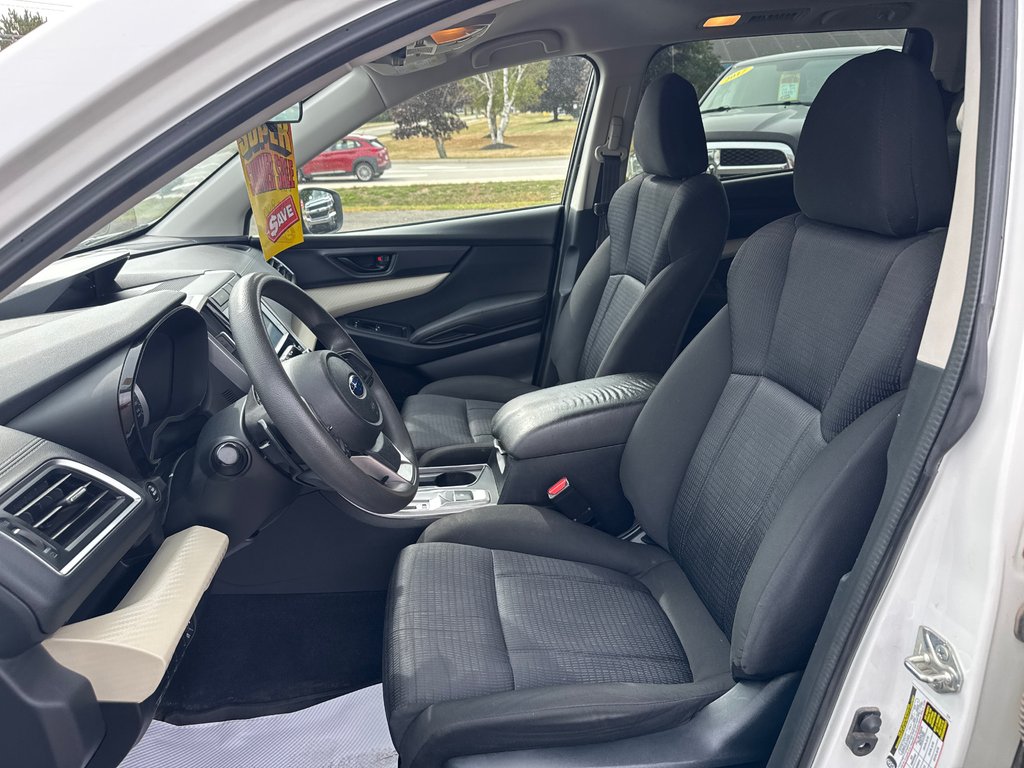 2021 Subaru ASCENT Premium in Sussex, New Brunswick - 13 - w1024h768px