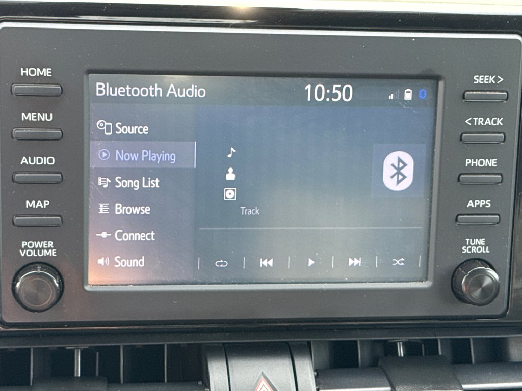 2020 Toyota RAV4 LE in Sussex, New Brunswick - 22 - w1024h768px