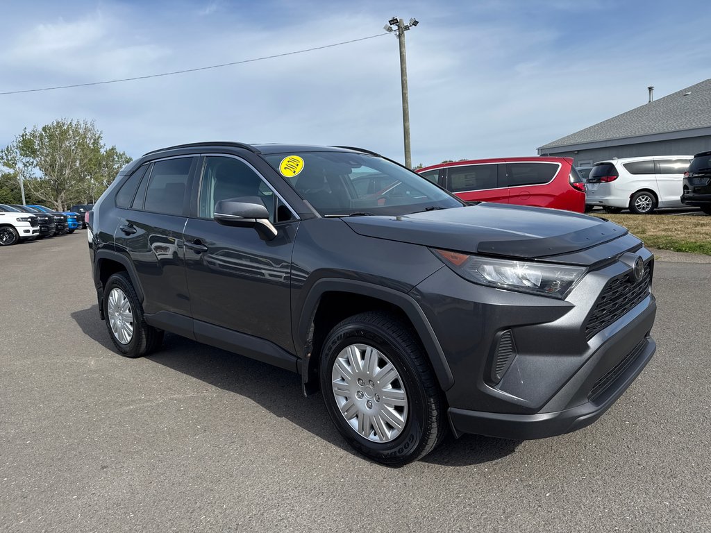 2020 Toyota RAV4 LE in Sussex, New Brunswick - 8 - w1024h768px