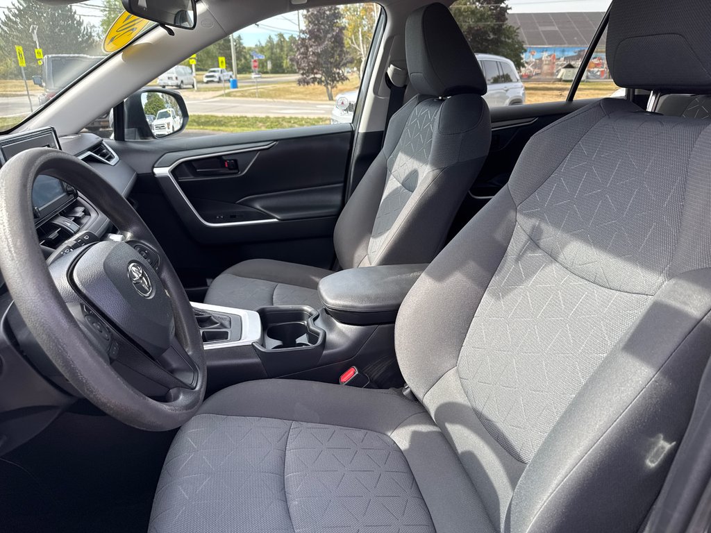 2020 Toyota RAV4 LE in Sussex, New Brunswick - 13 - w1024h768px
