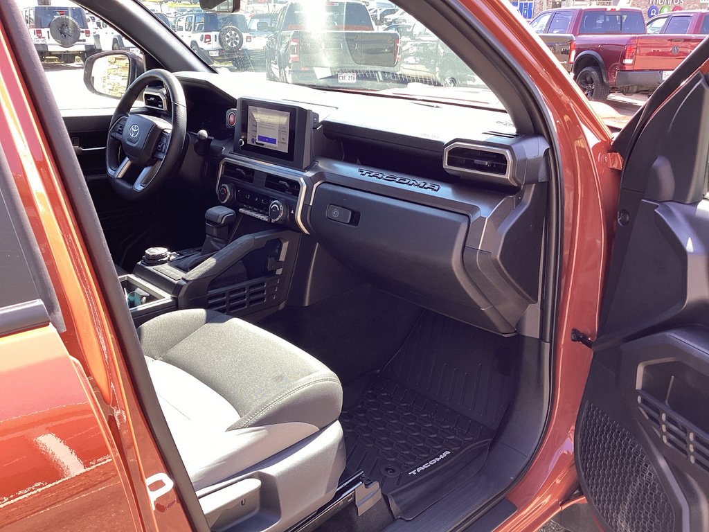 2025 Toyota TACOMA BASE in Saint John, New Brunswick - 10 - w1024h768px