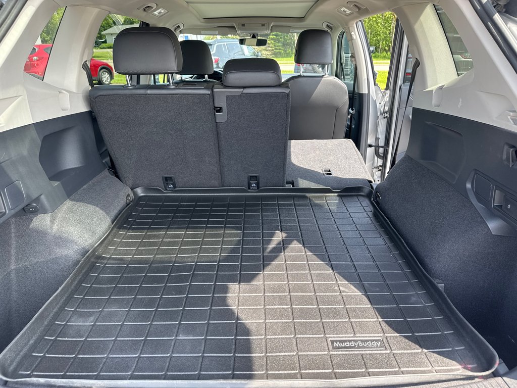 2019 Volkswagen Tiguan Comfortline w/ NAV & Moonroof in Sussex, New Brunswick - 38 - w1024h768px
