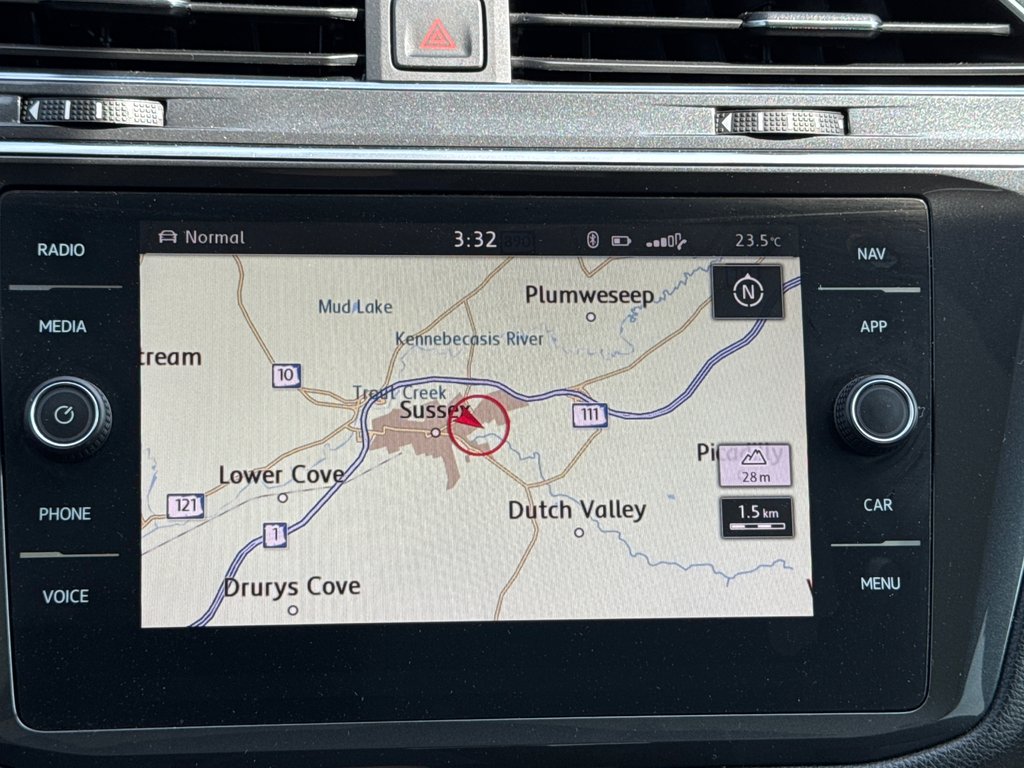2019 Volkswagen Tiguan Comfortline w/ NAV & Moonroof in Sussex, New Brunswick - 28 - w1024h768px