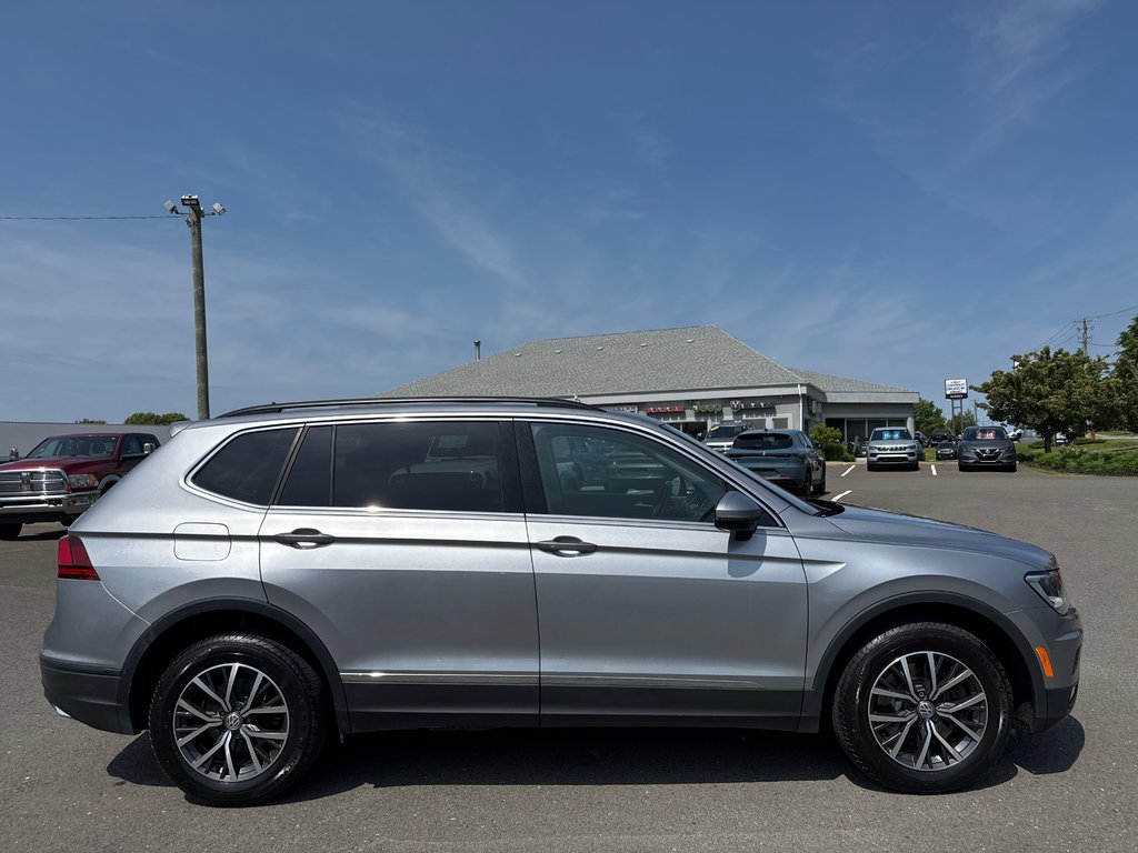 2019 Volkswagen Tiguan Comfortline w/ NAV & Moonroof in Sussex, New Brunswick - 7 - w1024h768px