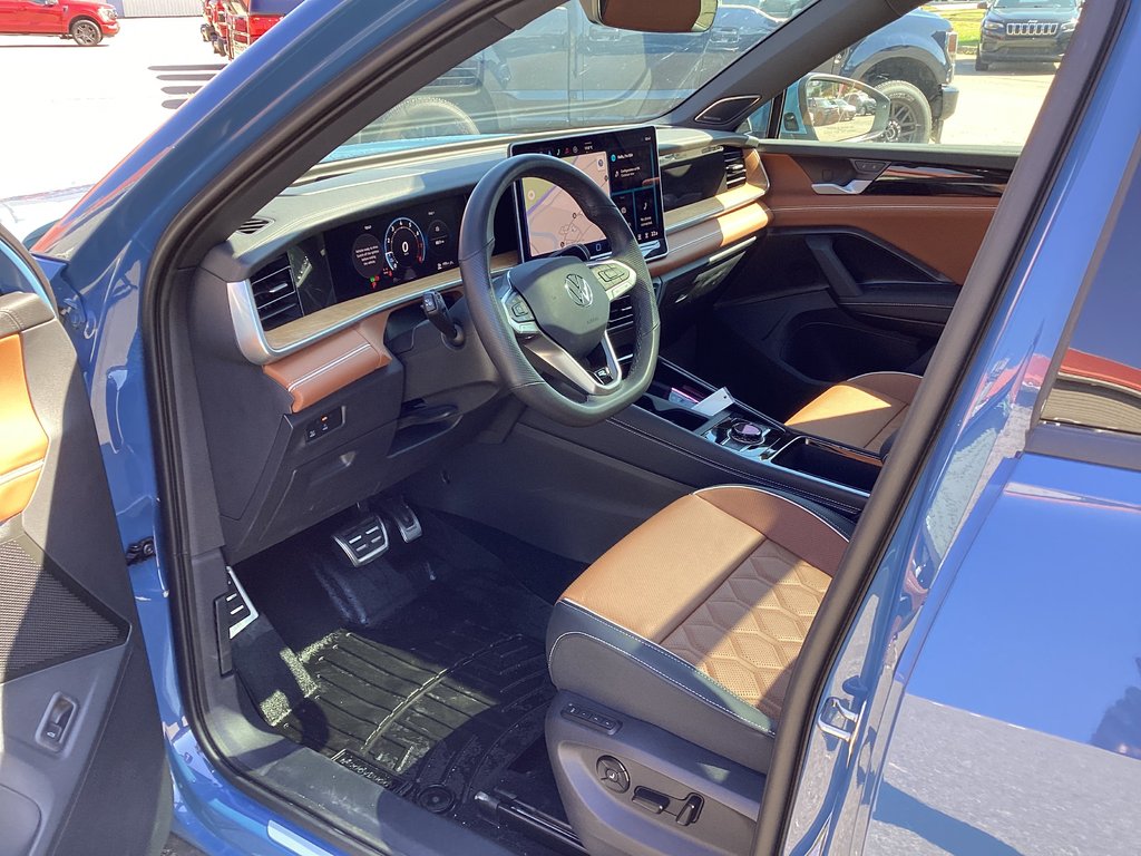 2026 Volkswagen TIGUAN HIGHLINE TURBO R-LINE in Saint John, New Brunswick - 5 - w1024h768px