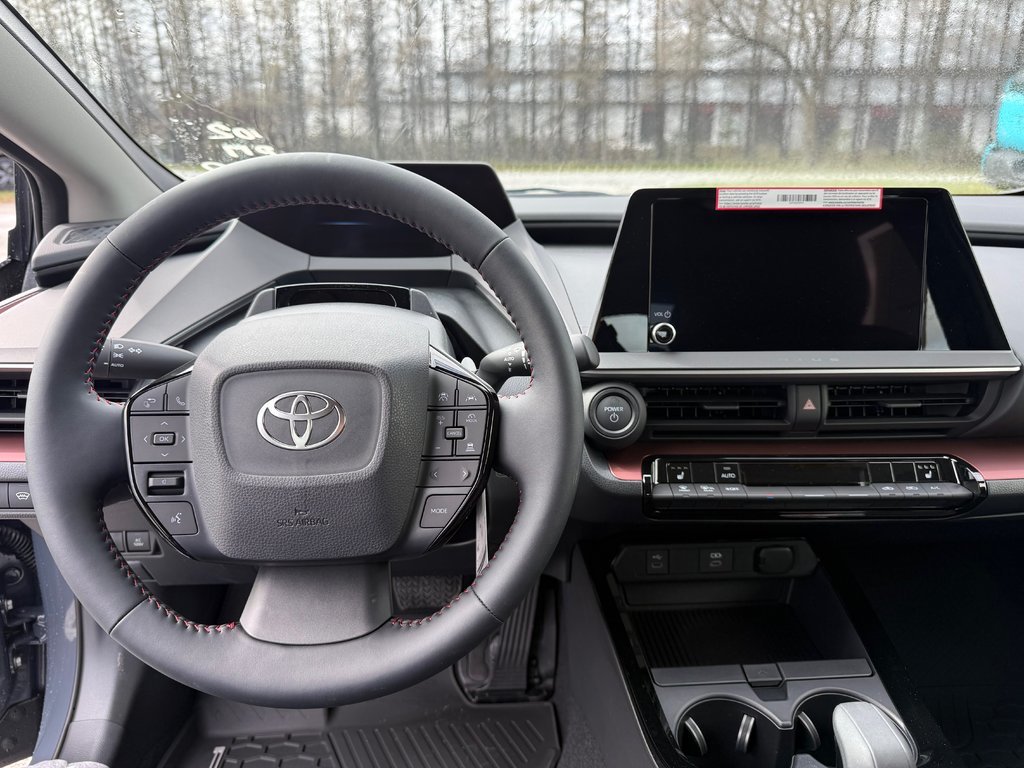 2026 Toyota Prius Plug-In Hybrid SE in Thetford Mines, Quebec - 21 - w1024h768px