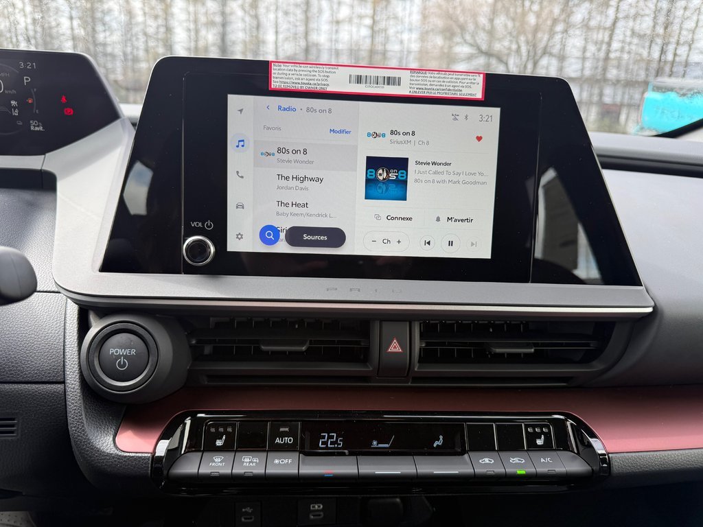 2026 Toyota Prius Plug-In Hybrid SE in Thetford Mines, Quebec - 27 - w1024h768px