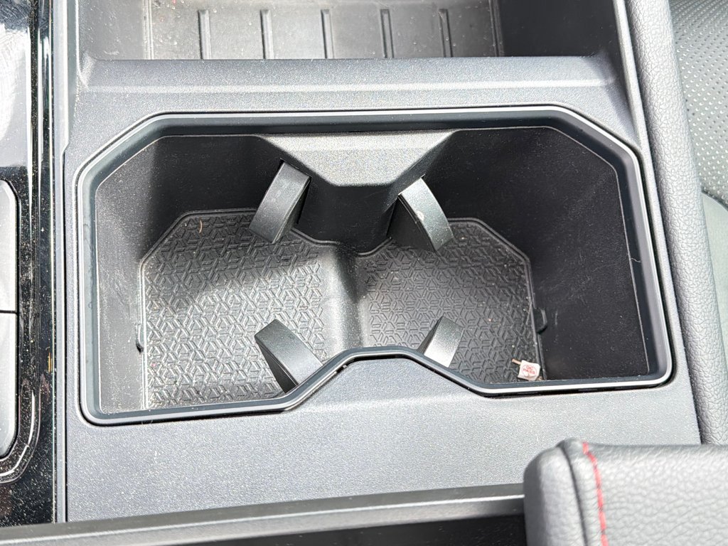 2026 Toyota Tundra Limited Hybrid in Thetford Mines, Quebec - 59 - w1024h768px