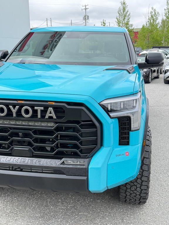 2026 Toyota Tundra Limited Hybrid in Thetford Mines, Quebec - 8 - w1024h768px