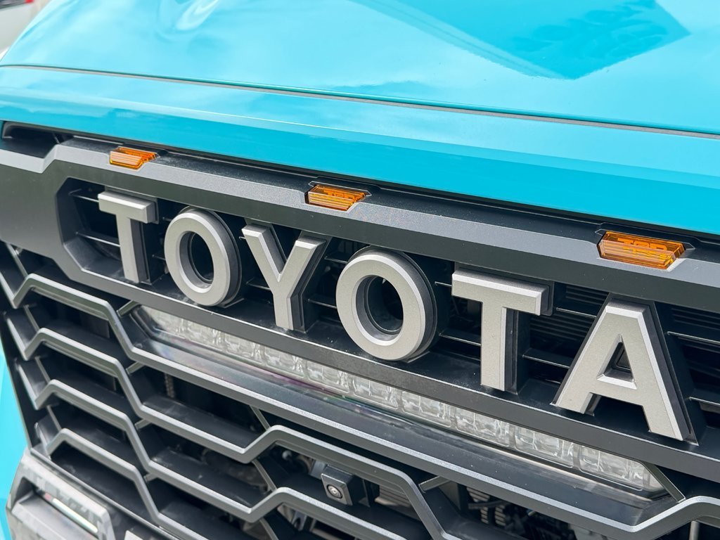 2026 Toyota Tundra Limited Hybrid in Thetford Mines, Quebec - 10 - w1024h768px