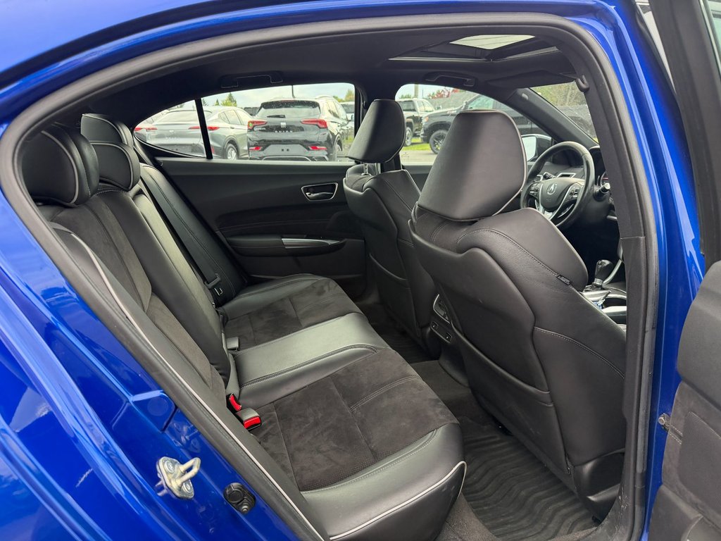 Acura TLX  2020 à Victoriaville, Québec - 10 - w1024h768px