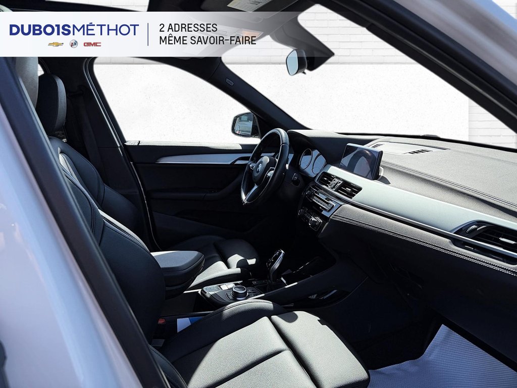 BMW X1 xDrive28i, TOIT, CUIR, GPS, AWD !!! 2020 à Victoriaville, Québec - 17 - w1024h768px