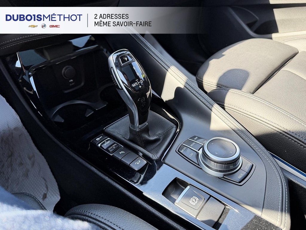 BMW X1 xDrive28i, TOIT, CUIR, GPS, AWD !!! 2020 à Victoriaville, Québec - 24 - w1024h768px