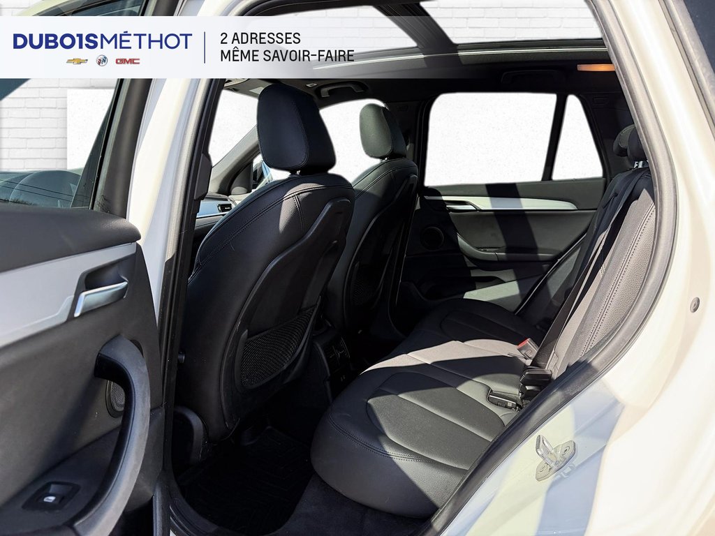 BMW X1 xDrive28i, TOIT, CUIR, GPS, AWD !!! 2020 à Victoriaville, Québec - 10 - w1024h768px