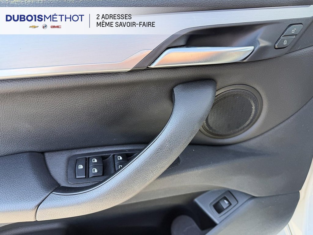 BMW X1 xDrive28i, TOIT, CUIR, GPS, AWD !!! 2020 à Victoriaville, Québec - 20 - w1024h768px