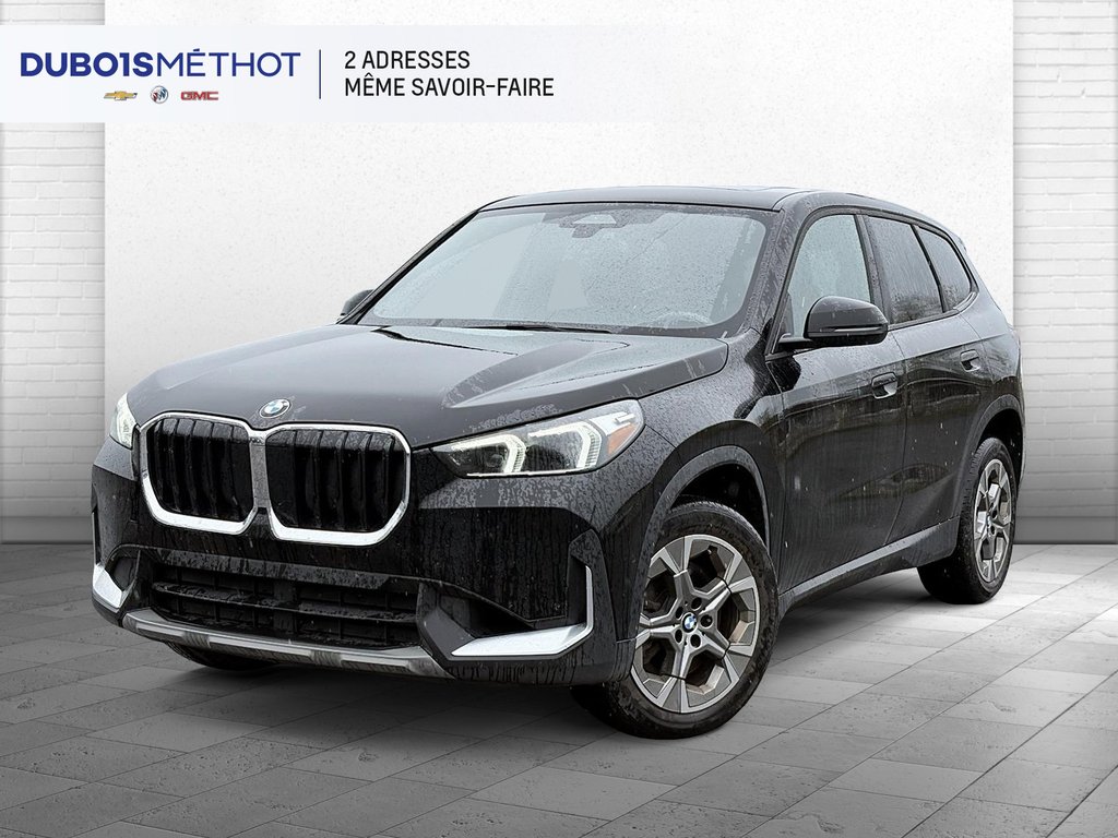 BMW X1 xDrive28i, AWD, CUIR, TOIT !!! 2025 à Plessisville, Québec - 1 - w1024h768px