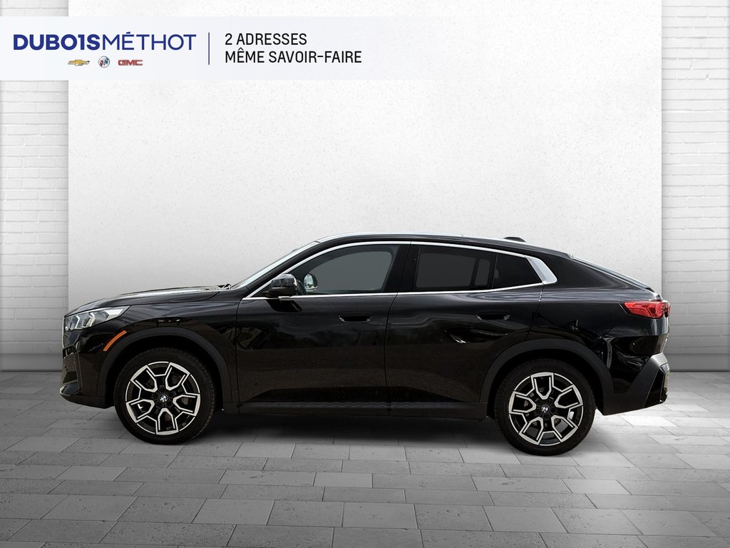 2025 BMW X2 xDrive28i, AWD, CUIR, TOIT, VUS COUPE !!! in Plessisville, Quebec - 4 - w1024h768px