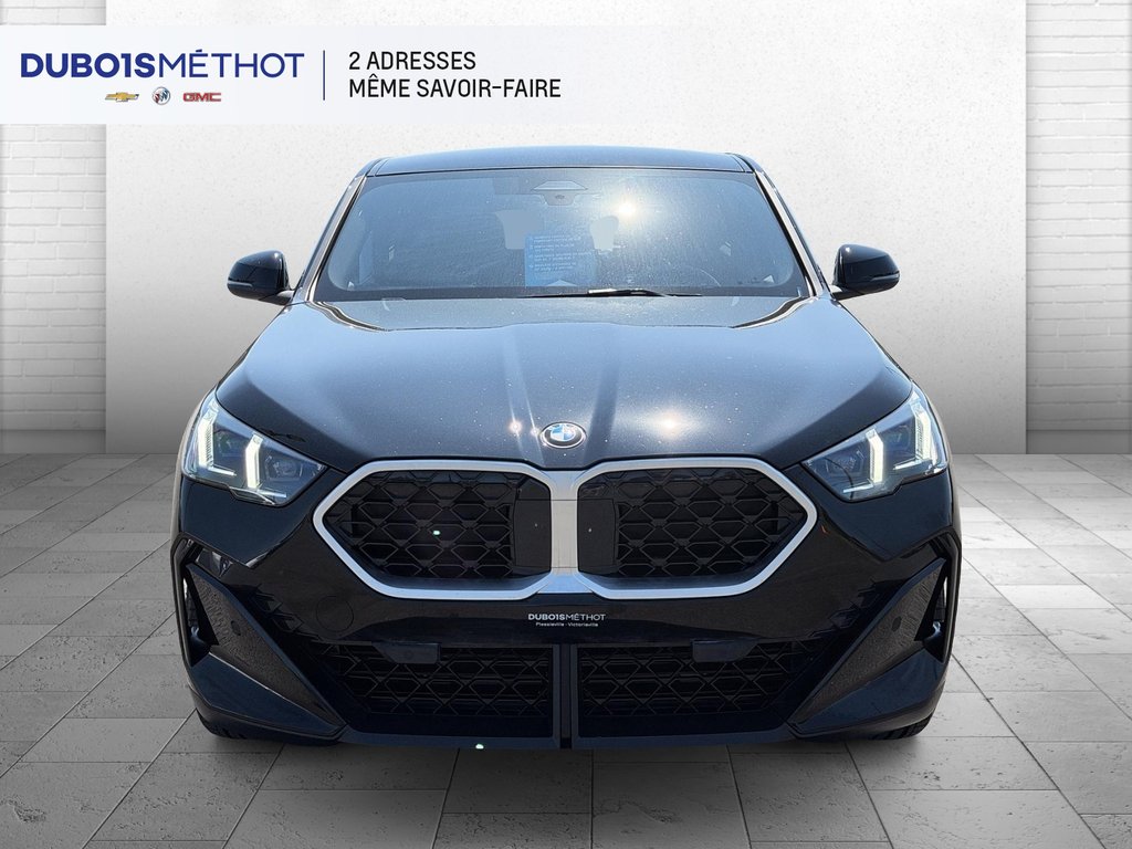 2025 BMW X2 xDrive28i, AWD, CUIR, TOIT, VUS COUPE !!! in Plessisville, Quebec - 3 - w1024h768px