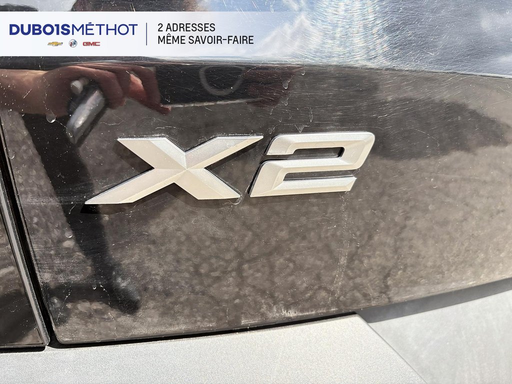 2025 BMW X2 xDrive28i, AWD, CUIR, TOIT, VUS COUPE !!! in Plessisville, Quebec - 10 - w1024h768px