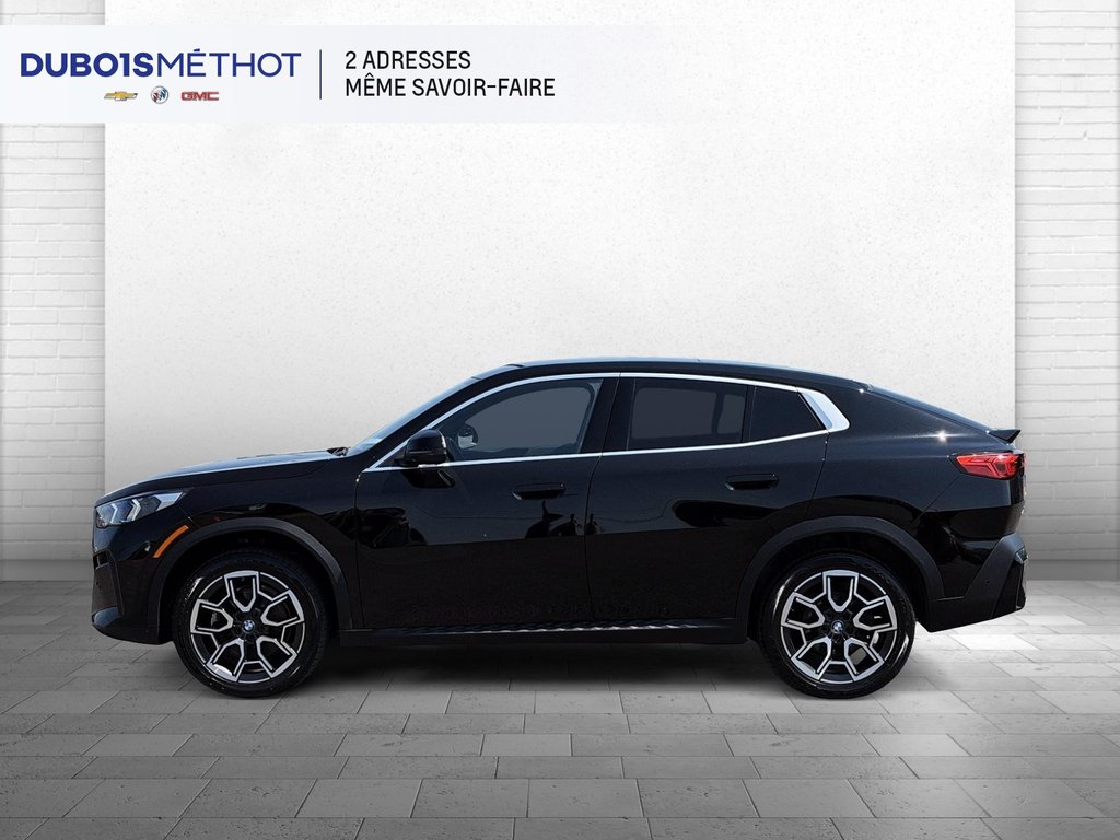 2025 BMW X2 xDrive28i, AWD, CUIR, TOIT, VUS COUPE !!! in Plessisville, Quebec - 4 - w1024h768px