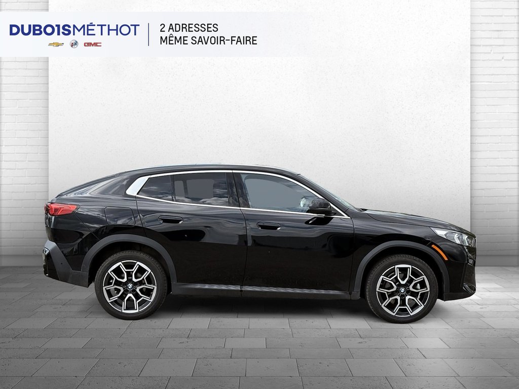 2025 BMW X2 xDrive28i, AWD, CUIR, TOIT, VUS COUPE !!! in Plessisville, Quebec - 8 - w1024h768px