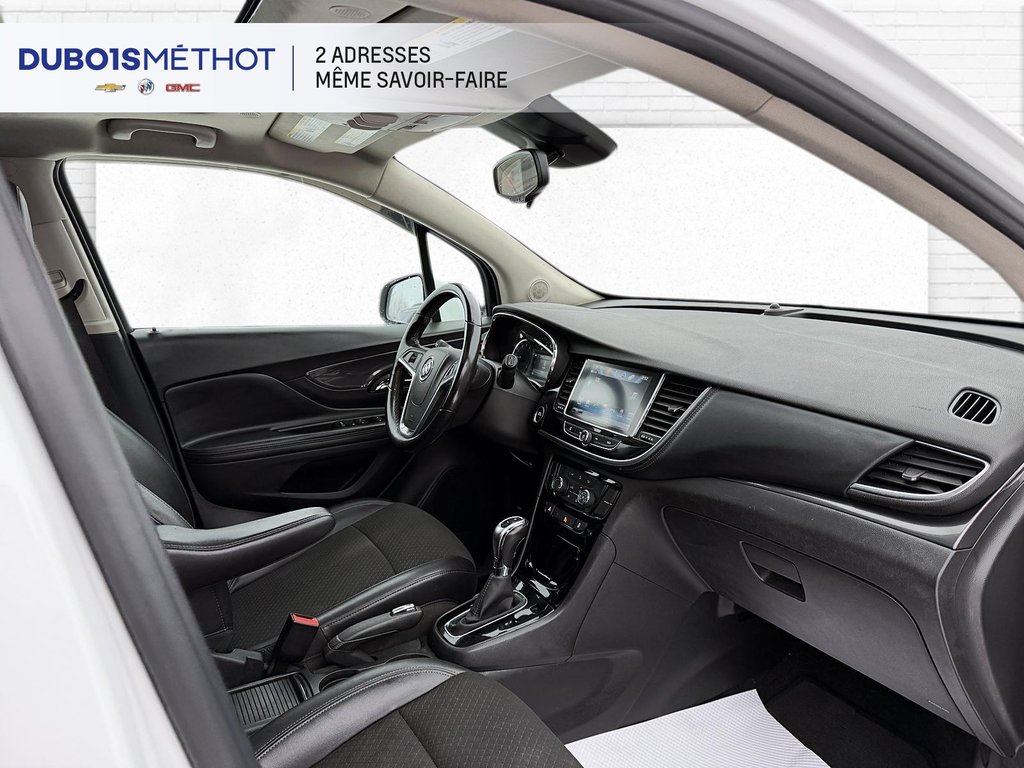 2018 Buick Encore SPORT TOURING, AWD, TOIT, AUTOMATIQUE !!! in Victoriaville, Quebec - 13 - w1024h768px