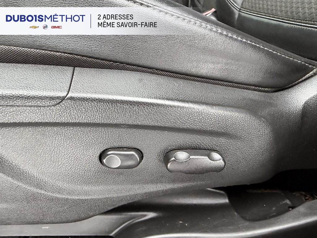 2018 Buick Encore SPORT TOURING, AWD, TOIT, AUTOMATIQUE !!! in Victoriaville, Quebec - 17 - w1024h768px