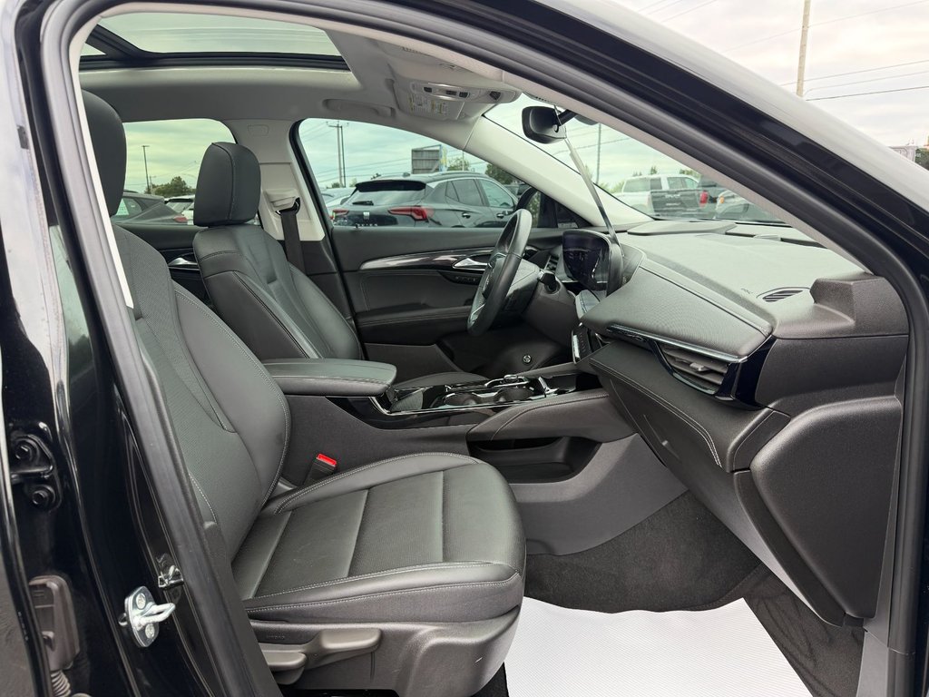 Buick Envision  2024 à Victoriaville, Québec - 16 - w1024h768px