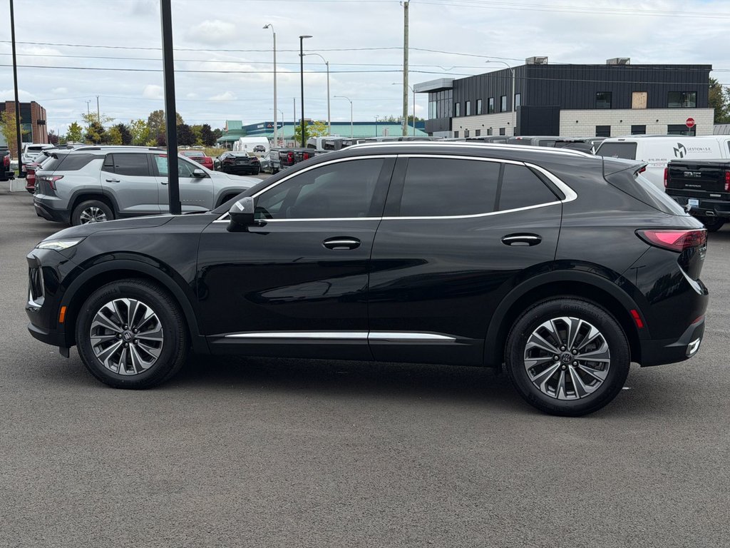Buick Envision  2024 à Victoriaville, Québec - 3 - w1024h768px