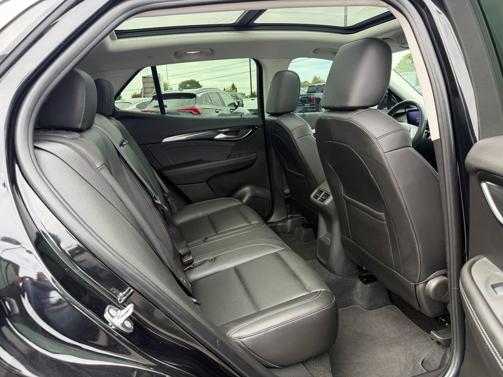 Buick Envision  2024 à Victoriaville, Québec - 9 - w1024h768px
