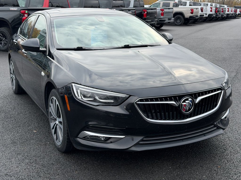 2018 Buick Regal Sportback in Victoriaville, Quebec - 9 - w1024h768px