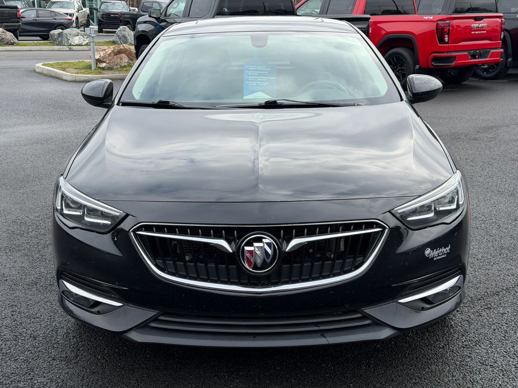 2018 Buick Regal Sportback in Victoriaville, Quebec - 3 - w1024h768px