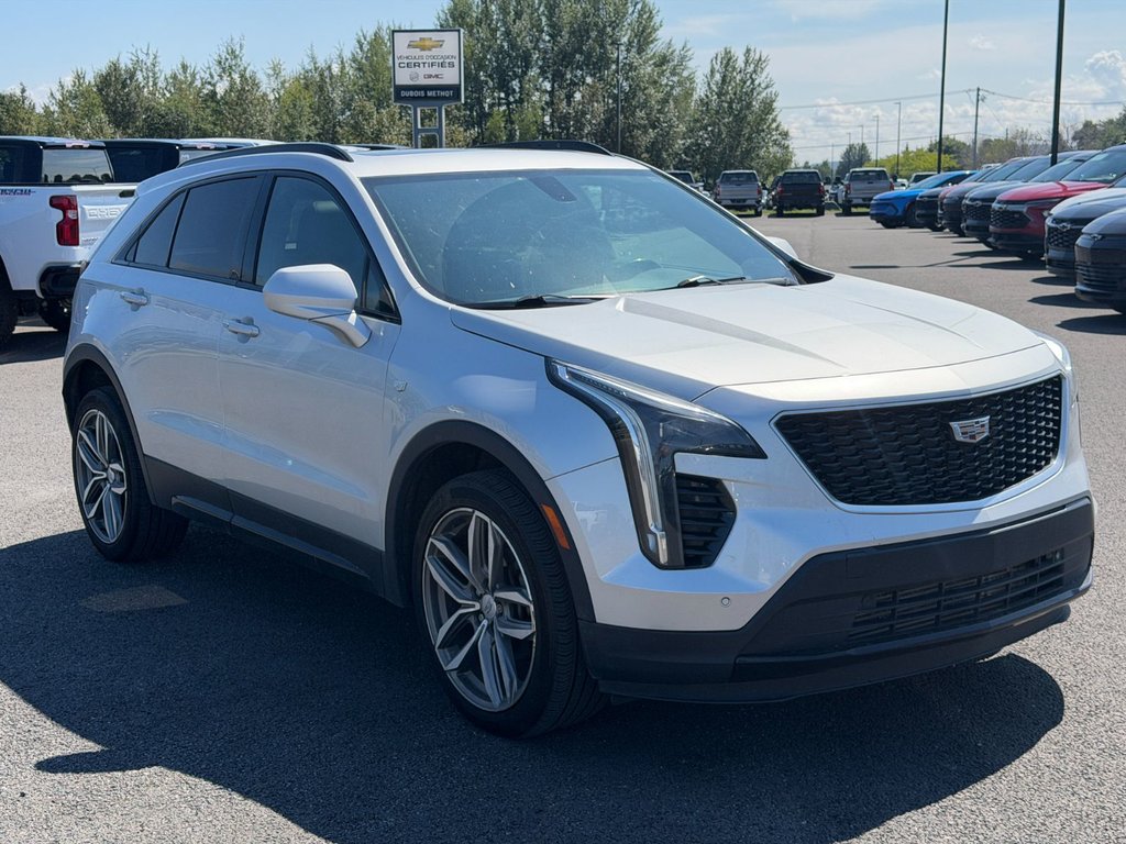 2019 Cadillac XT4 in Plessisville, Quebec - 8 - w1024h768px