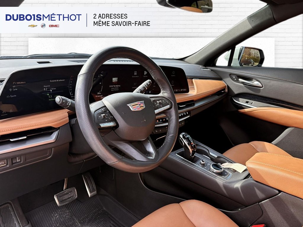 2024 Cadillac XT4 SPORT AWD, CUIR, TOIT, 2.0L TURBO !!! in Plessisville, Quebec - 24 - w1024h768px