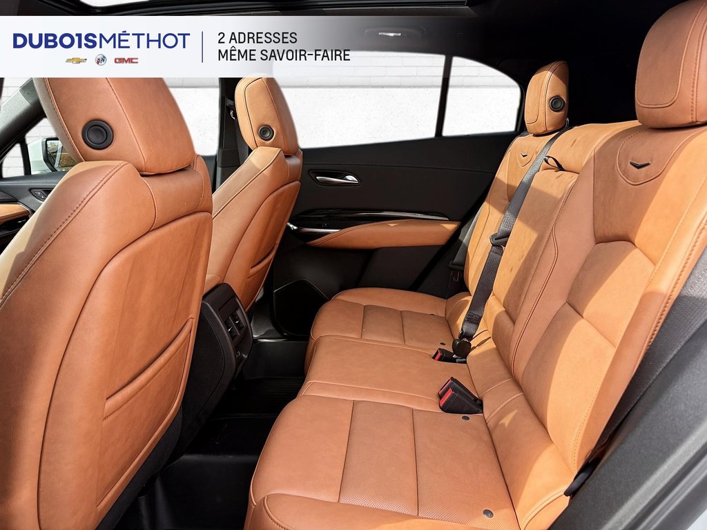2024 Cadillac XT4 SPORT AWD, CUIR, TOIT, 2.0L TURBO !!! in Plessisville, Quebec - 14 - w1024h768px